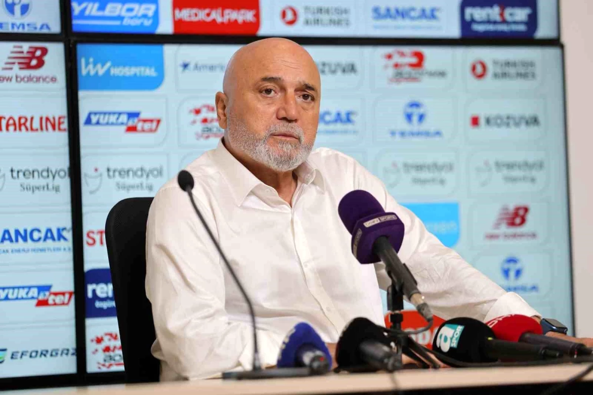 Adana Demirspor Teknik Direktörü Hikmet Karaman: ‘Gole kadar alkışlanacak bir mücadele ortaya koyduk’